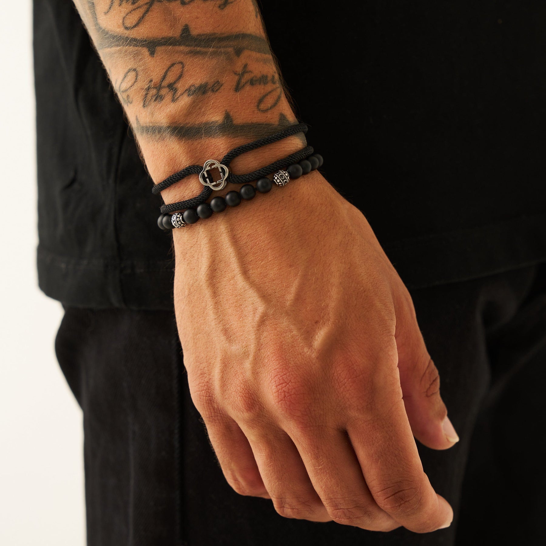 PULSEIRA BLACK CORD (PRATA)