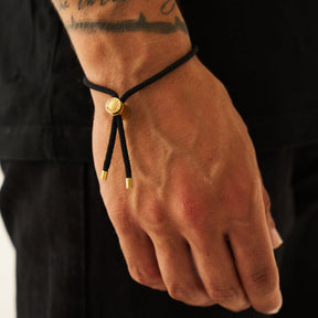 PULSEIRA BLACK CORD TOGGLE (OURO)