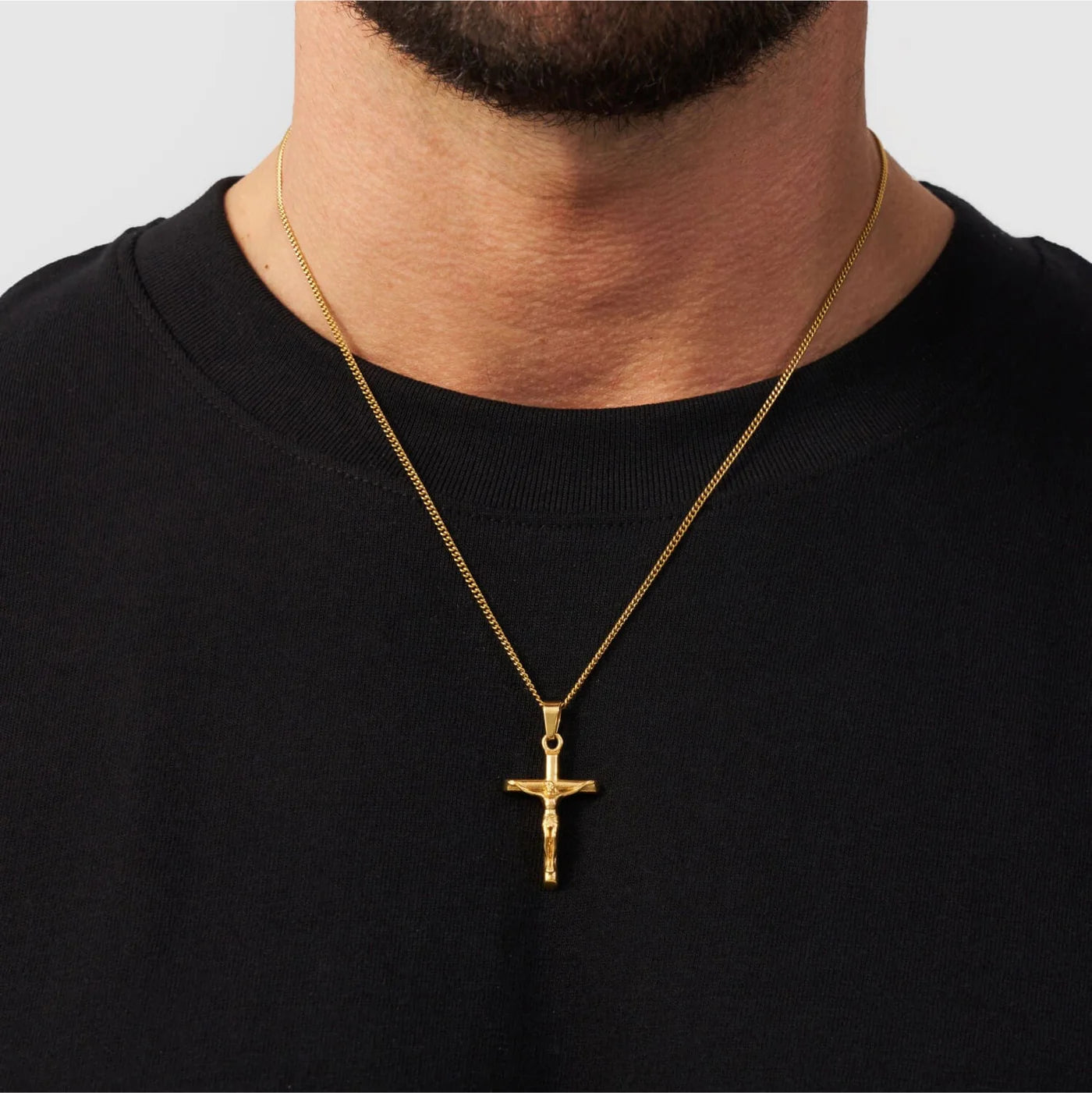 CORRENTE CRUCIFIX (OURO)